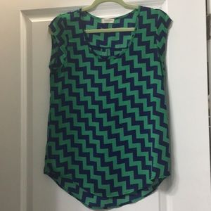 Chevron top